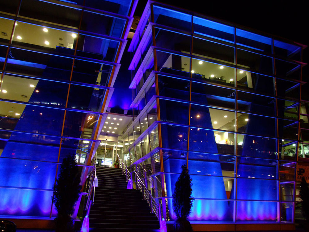 Hotel Metropolitan By Belgrade Arena Eksteriør bilde